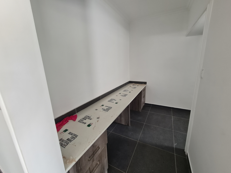 3 Bedroom Property for Sale in Marina Martinique Eastern Cape